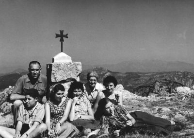 1957: At the top of Mare de Déu del Món